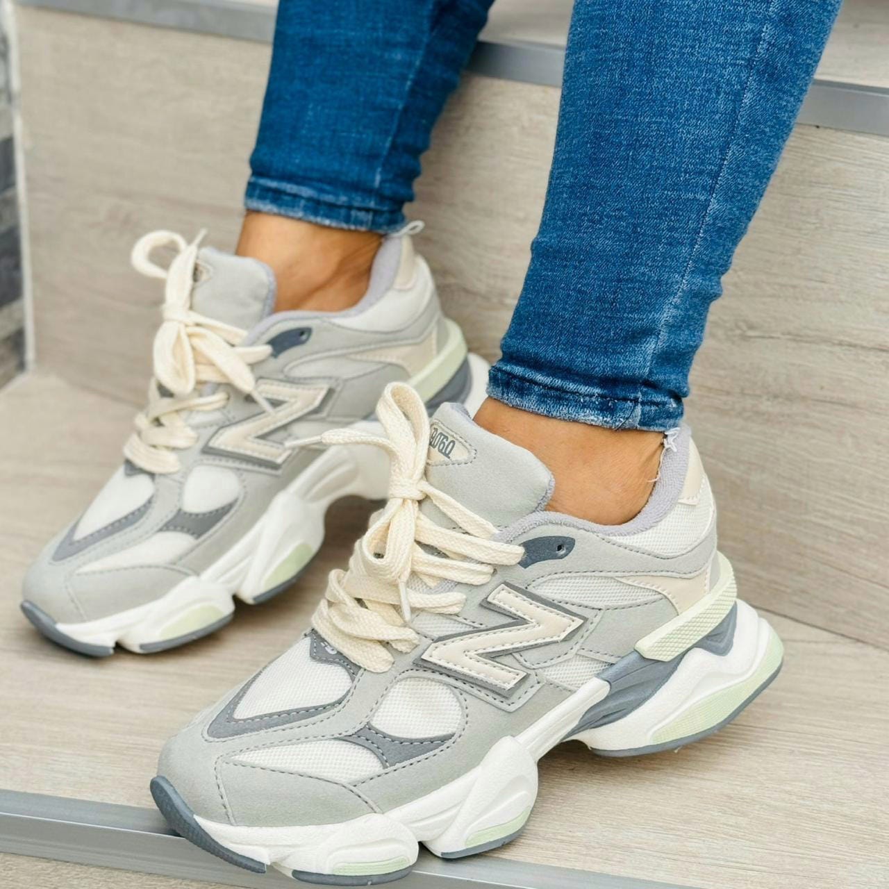 New Balance 9060 Mt