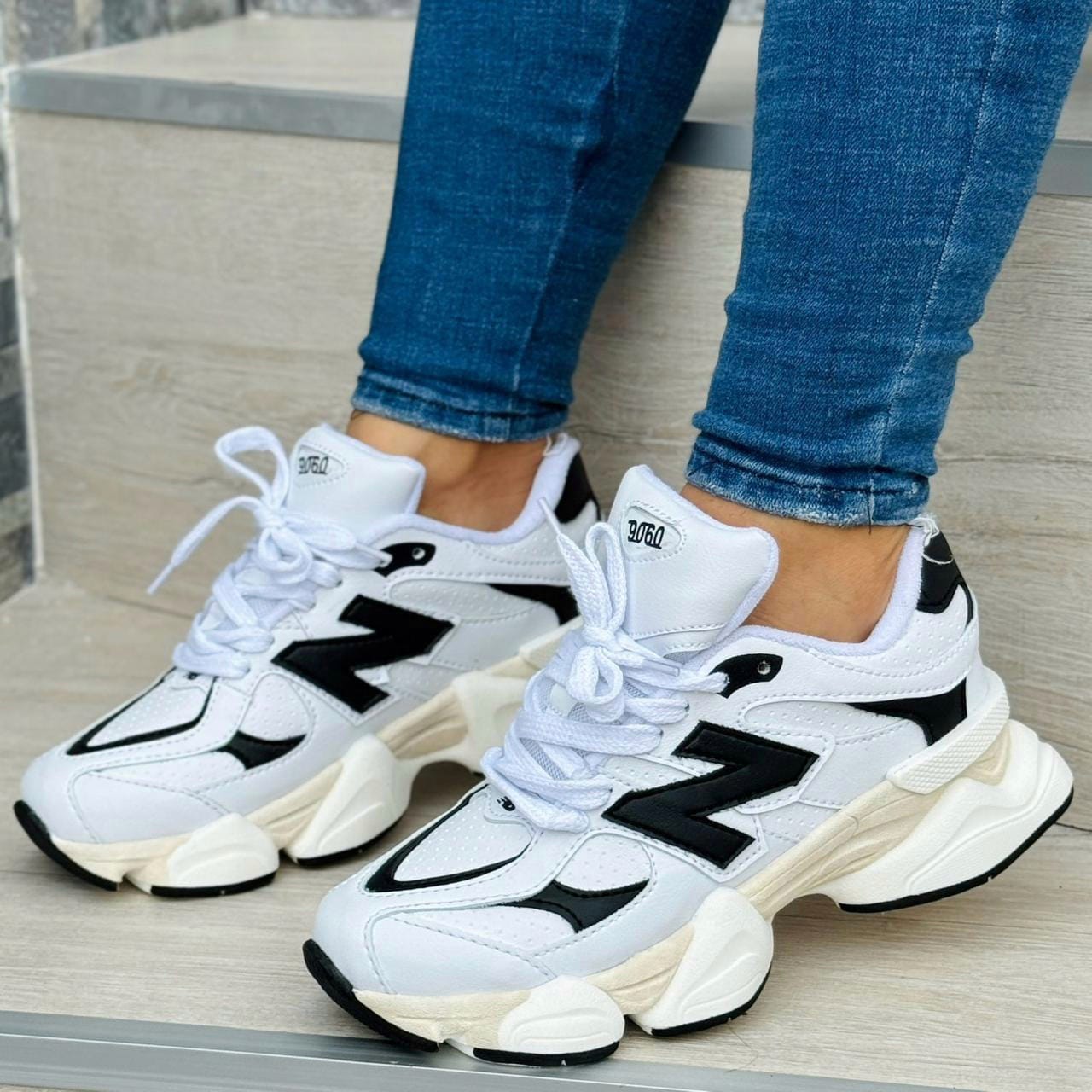 New Balance 9060 Mt
